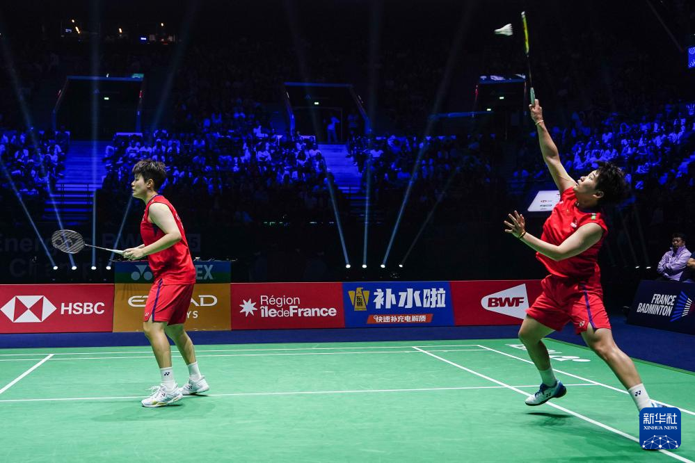 在高强度对 在高强度对